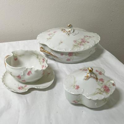 Lot 357 Haviland Limoges Group