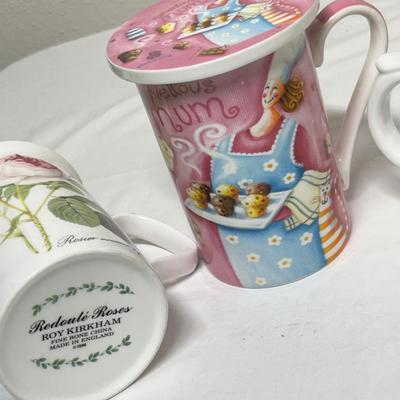 Lot 364 Mugs & Cream/sugar
