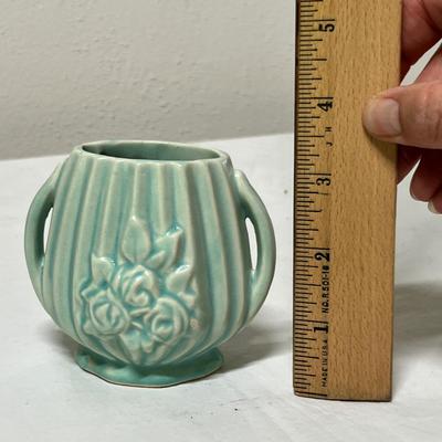 Lot 366 Mc Coy mini vase