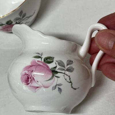 Lot 368 Bone china lot