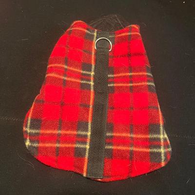 Pet Costumes, Collars & Leashes (D-MG)