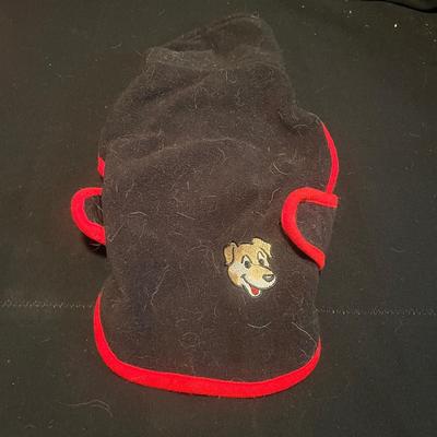 Pet Costumes, Collars & Leashes (D-MG)