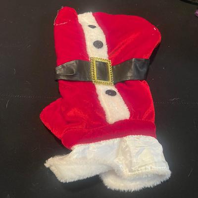 Pet Costumes, Collars & Leashes (D-MG)