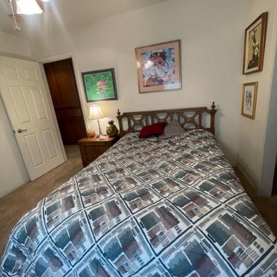 Sale Photo Thumbnail #40: Guest room 
