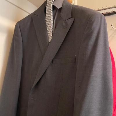Sale Photo Thumbnail #60: Suits 