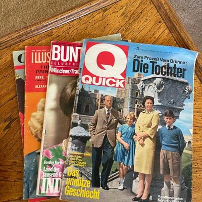 Sale Photo Thumbnail #74: Retro magazines 