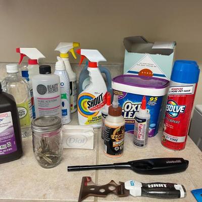 Sale Photo Thumbnail #102: Cleaning supplies 