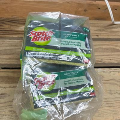 NIB Kitchen & Cleaning Supplies (SRC-MG)