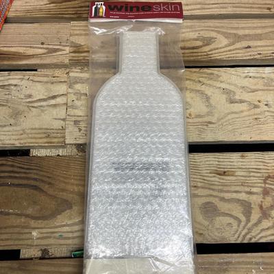 NIB Kitchen & Cleaning Supplies (SRC-MG)