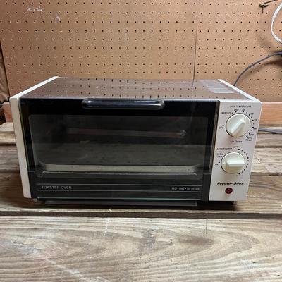 Sharp Microwave, Proctor Silex Toaster Oven & Executive Mini Refrigerator (SRC-MG)