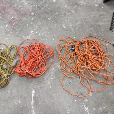 Assortment of Medium to Heavy Gauge Extension Cords