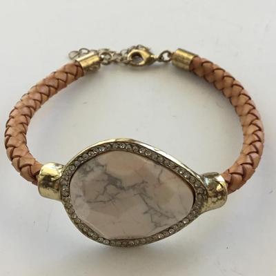 Sale Photo Thumbnail #18: See attached pictures