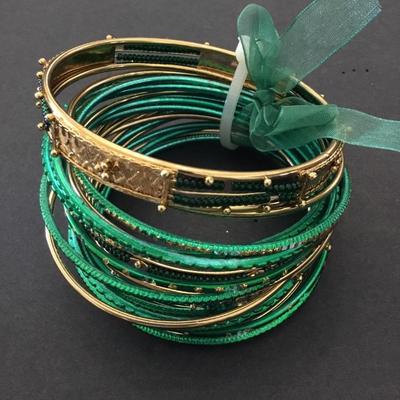 New Beautiful, green and gold, toned bangle bracelets