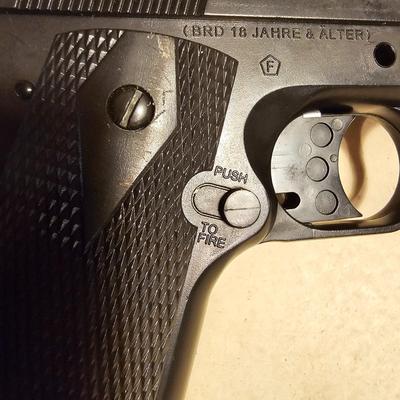 Airsoft & CO2 Shooting Equipment & Accessories (SRB-JS)