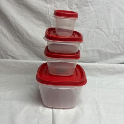 Rubbermaid Food Storage Containers (SRC-MG)