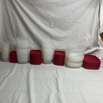 Rubbermaid Food Storage Containers (SRC-MG)