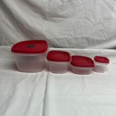 Rubbermaid Food Storage Containers (SRC-MG)