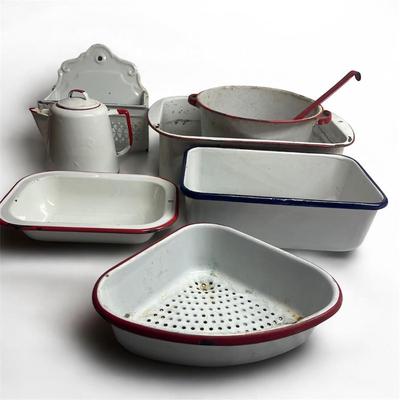 Array of Enamelware (SRC-MG)