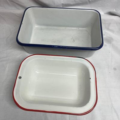 Array of Enamelware (SRC-MG)
