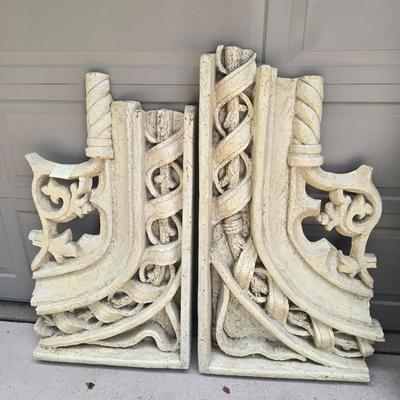 Molded archways