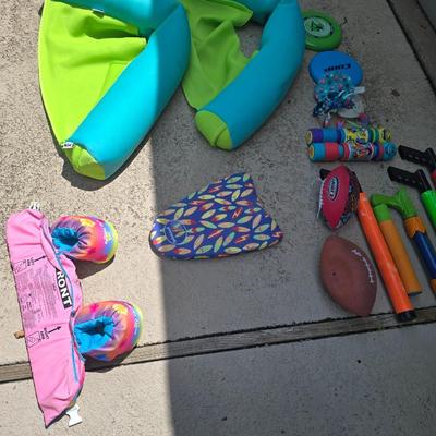 Pool toys