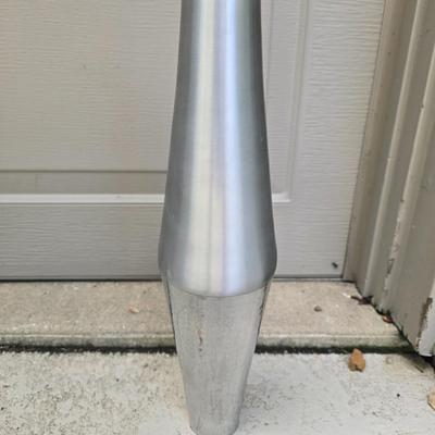 Metal vase