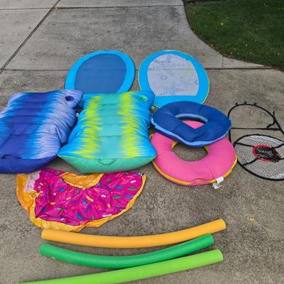 Pool toys