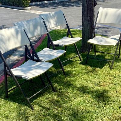Set of 4 Lifetime Folding Chairs