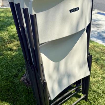 Set of 4 Lifetime Folding Chairs