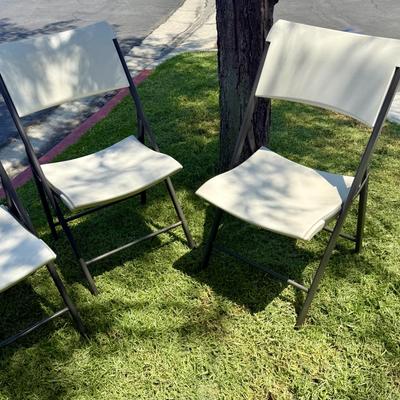 Set of 4 Lifetime Folding Chairs