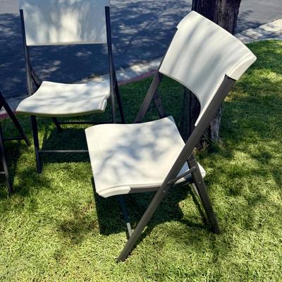 Set of 4 Lifetime Folding Chairs