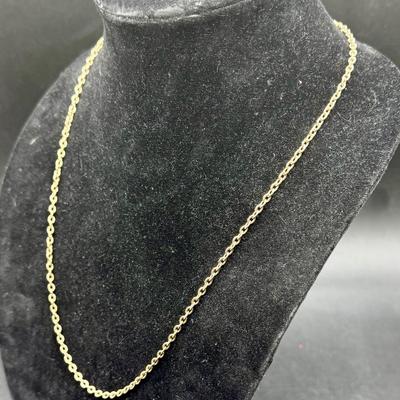 Sale Photo Thumbnail #352: Beautiful rose gold colored necklace, in very good condition.