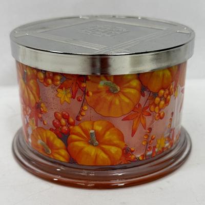Sale Photo Thumbnail #368: Round clear glasss container with metal lid. New condition.
