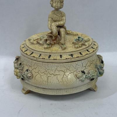 Sale Photo Thumbnail #411: Beautiful crackle-finish antique yellow lidded trinket box. Approx. 6" tall and 7" across.