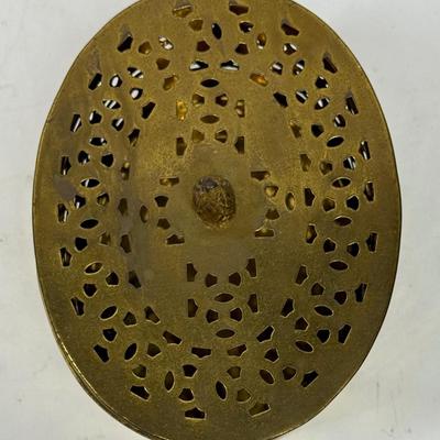 Sale Photo Thumbnail #414: In good condition. Approx. 3" high.