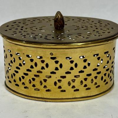 Sale Photo Thumbnail #413: In good condition. Approx. 3" high.