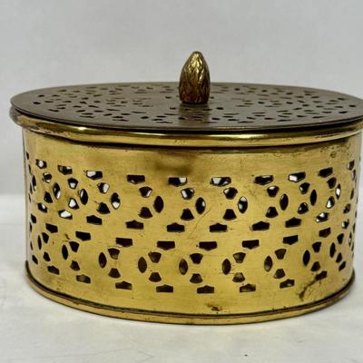 Sale Photo Thumbnail #419: In good condition. Approx. 3" high.