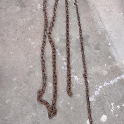 Tow Chain 8' and Chains