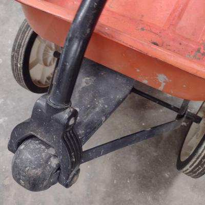 Vintage Roadmaster Metal Pan Pull Wagon