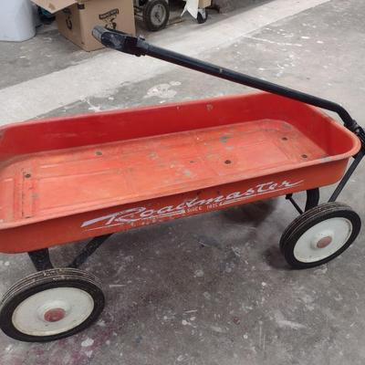 Vintage Roadmaster Metal Pan Pull Wagon
