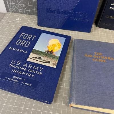 MILITARY Yearbooks (5) 