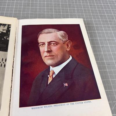 Pictorial History of the World War 1 