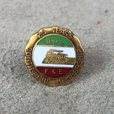 RAILROAD UNION 25 YEAR GF MEMBERSHIP PIN B of LF&E