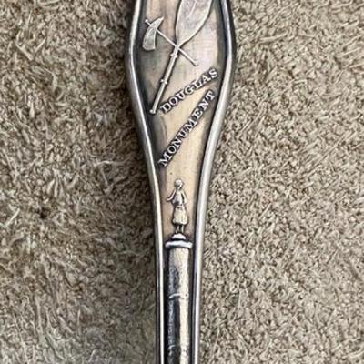 antique CHICAGO SILVERPLATE SOUVENIR SPOON MONTGOMERY WARD TOWER