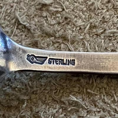 antique YELLOWSTONE PARK STERLING SILVER SOUVENIR SPOONantique YELLOWSTONE PARK STERLING SILVER SOUVENIR SPOON