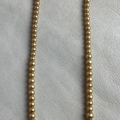 vintage FAUX GOLD PEARL STRAND NECKLACE 