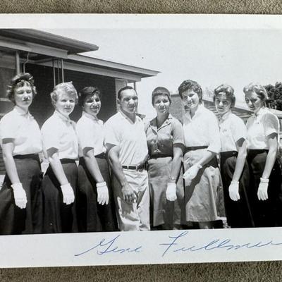 MIDDLEWEIGHT BOXING CHAMP GENE FULLMER SIGNED POLAROID 1960