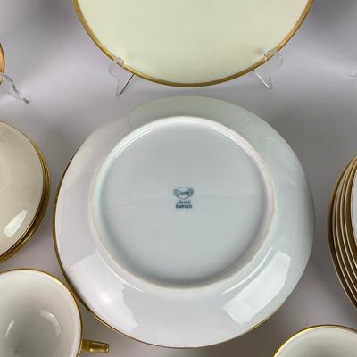 D166 Thomas Bavaria China With Mikasa Bowls
