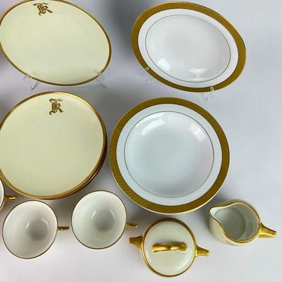 D166 Thomas Bavaria China With Mikasa Bowls