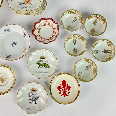 D169 Miniature Hand-Painted Serving Dish Lot